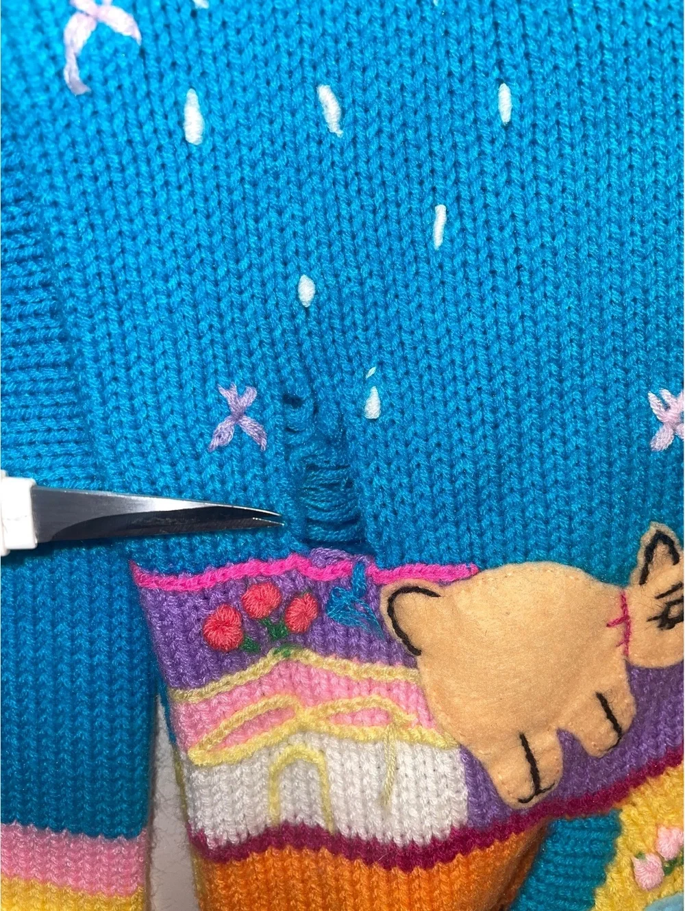 Colorful Hooded Knit Sweater w/ Animal & Nature Embroidery size 2t/3t no tags
